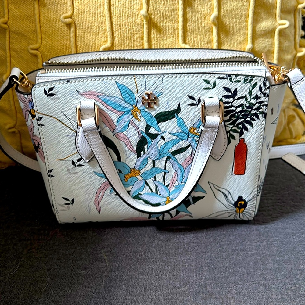 Like new Tory Burch purse